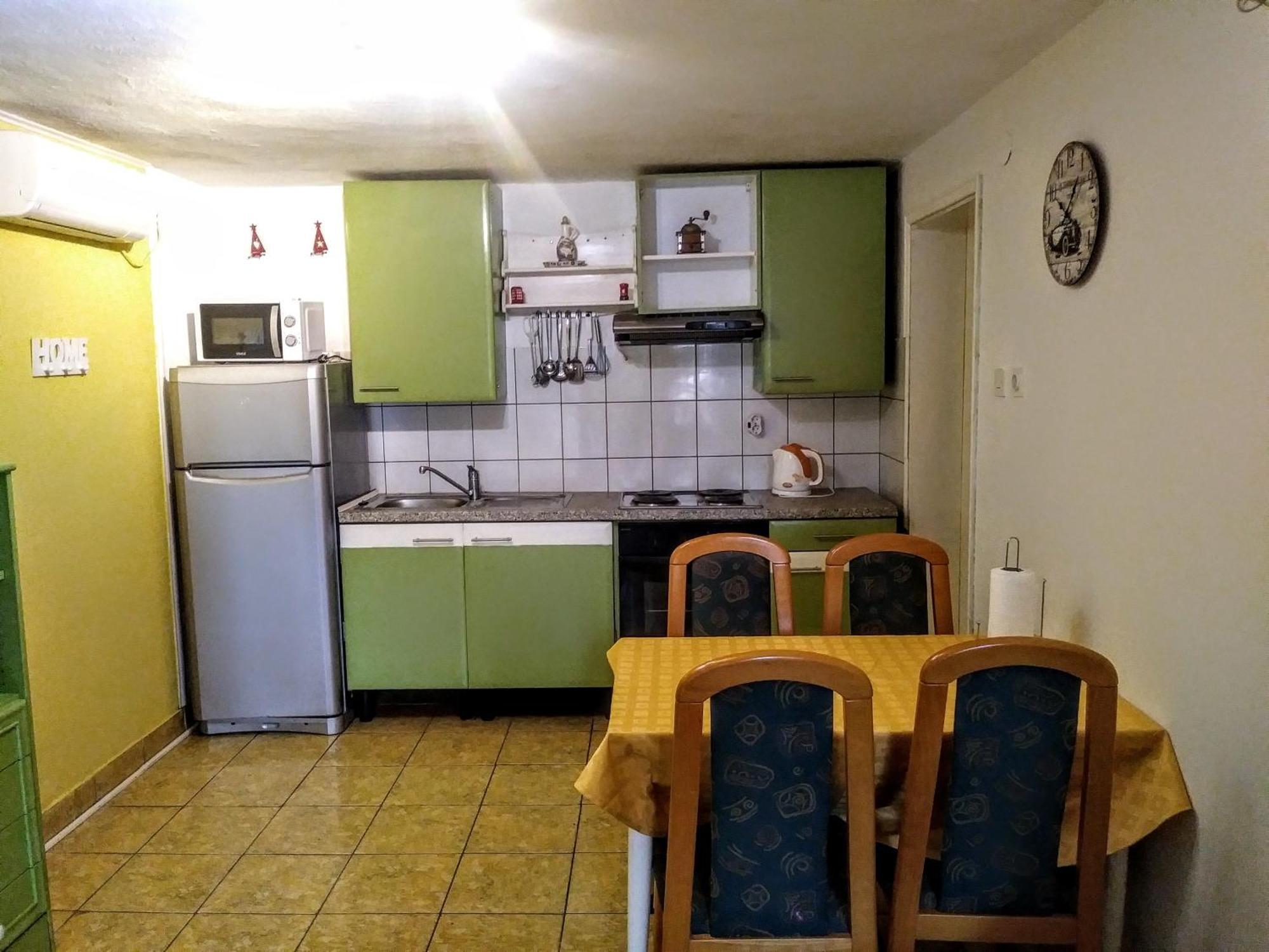 Leo Apartment Makarska Exterior foto